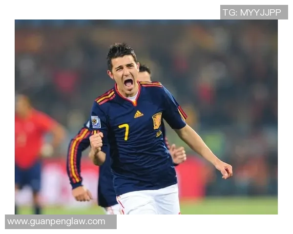 帅气足球球星大集结 揭秘那些风头不逊于场上表现的迷人面庞