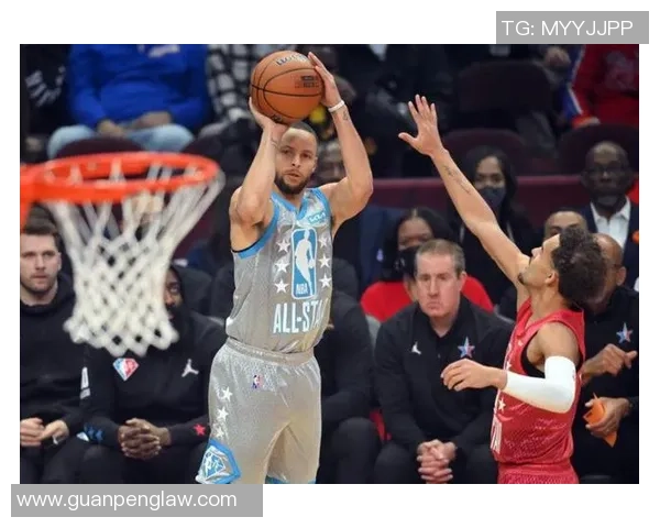 足球明星转身技艺解析 细谈转身技巧对比赛节奏的影响与应用